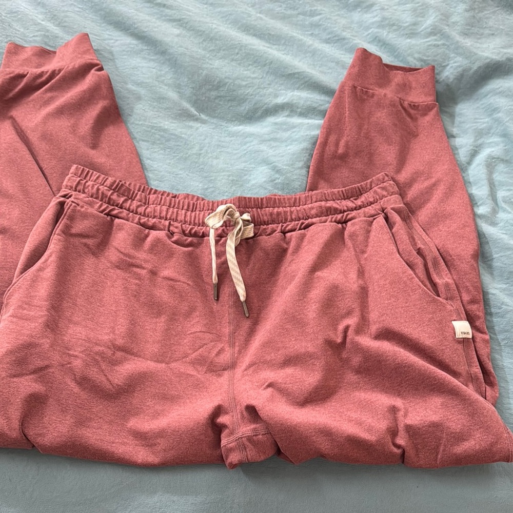 Vuori - joggers size M